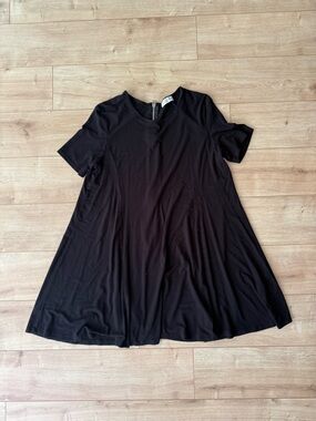 Abercrombie Black Fit Flare Dress Zip Back Short Sleeve Minimalist Classic L